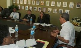 Son evaluadas familias que estn damnificadas en la comunidad de Ember Quera