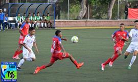 Sftbol  femenino de Panam debut con victoria