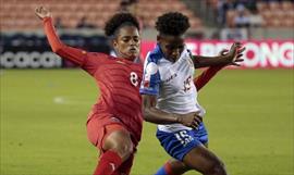 Laura De Sanctis har honor a la Seleccin Nacional con su vestido