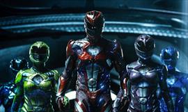 Power Rangers: Naomi Scott est enamorada de su Ranger Rosa