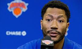 Derrick Rose jug pese a juicio