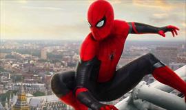 Maguire, Garfield y Holland iban a aparecer en Spider-Man Into the Spiderverse