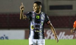 Roberto Blackburn da el pase al Saprissa en Concachampions