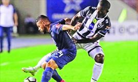 Espero verte pronto en las canchas, le dijo Fajardo a Caesar