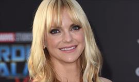 Anna Faris no aument sus senos por su trabajo