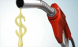 Buscan empujar los precios del combustible hacia arriba, asegura experto