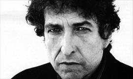 Bob Dylan confirma que no asistir a los Premios Nobel