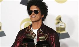 Bruno Mars no sabe cmo manejar las redes sociales