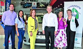 Celebracin de los 50 aos de Suzuki en Panam con el lanzamiento del nuevo Grand Vitara