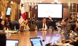 Dulcidio De La Guardia asume Presidencia Pro Témpore del COSEFIN