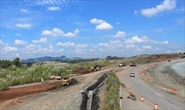Varela complacido por los avances del proyecto minero de cobre