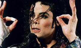 Jennifer Batten la guitarrista de Michael Jackson llegar a Panam