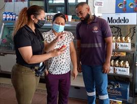 En compañía de la Ministra de Trabajo, Cervecería Nacional oficializa la puesta en marcha de producción de mascarillas de uso no médico para sus colab