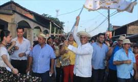 Concurso Nacional de la Pollera a las 2 pm