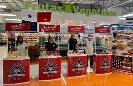 Grupo Rey y Corporacin Favorita realizn donacin de 6,200 platos de comida en Panam y Chiriqu