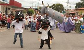 2 reinas para el carnaval tableo