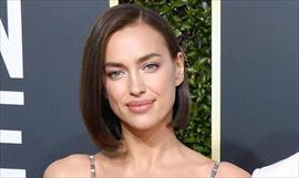 Irina Shayk sorprende con look de tres piezas de Burberry