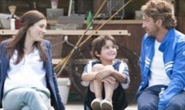 Estrenos de este viernes: Jugando por Amor, Posesin Satnica y Presencias del Mas All
