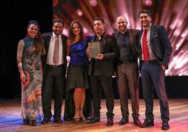 Rubn Blades recibe el premio Dorothy Height