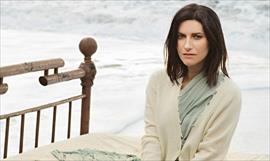 Laura Pausini disea un Baby Peln