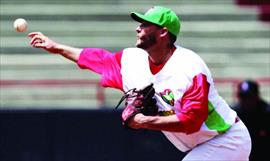 Ivan Nova vuelve a pactar con los Piratas de Pittsburgh