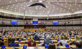 Cofundador de Wikipedia habla sobre la propuesta del Parlamento Europeo