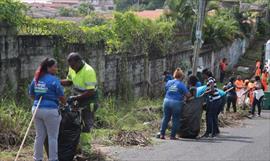 Realizan jornada de limpieza en Panam Viejo