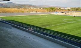 Caacillas FC se convierte en lder de la Copa Rommel Fernndez