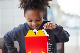 Sanrio y Green Lantern ahora en la Cajita Feliz de McDonalds