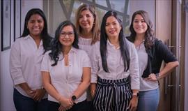 Toledano recibe reconocimiento por su compromiso con la Equidad de Gnero en los Premios Asociacin Directoras de Panam 2025