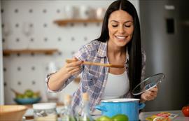 MAGGI se viste de tradicin panamea