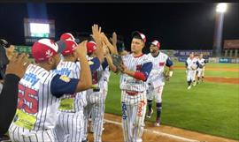 Panam Metro alza la copa del Campeonato Nacional Mayor