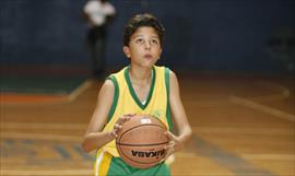 Arrancar el campamento de entrenamiento para rbitros de baloncesto