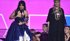 Camila Cabello demuestra que sabe cmo conquistar a su pblico hispano