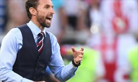 Gareth Southgate impone la moda de los chalecos