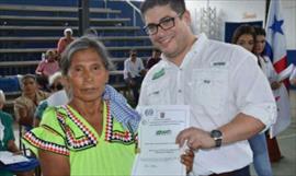 Legalizan tierras en el Distrito San Miguelito