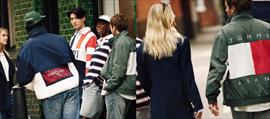 Lewis Hamilton, George Russell y Carmen Montero Mundt, visten TOMMY HILFIGER en el Gran Premio de Bahr�in