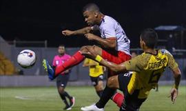 Olimpia de Honduras logra contundente victoria frente al Plaza Amador