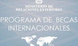 Convocatoria en Panam para becas #VocesQueInspiran