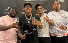 V�ctor Bernal pospuso el evento donde celebrar� los 30 a�os de su carrera art�stica