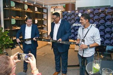 Empresas ADOC lanza operaciones de ventas al mayoreo en Panam con portafolio lder en calzado