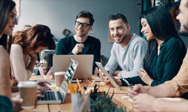ManpowerGroup presenta estudio de Perspectivas 2025 del Mundo Laboral en el Sector de Finanzas y Bienes Races.